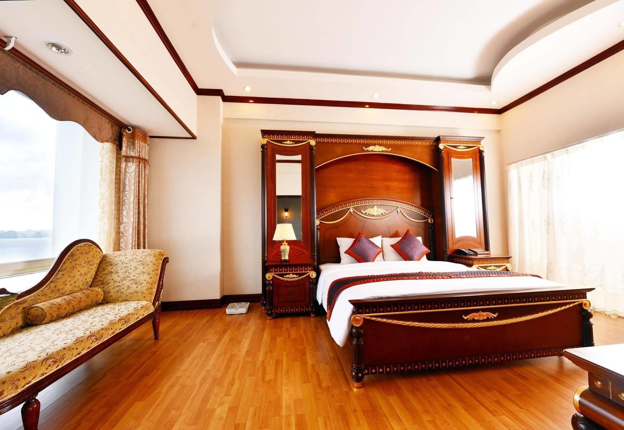 Grand Ha Long Hotel Exterior foto